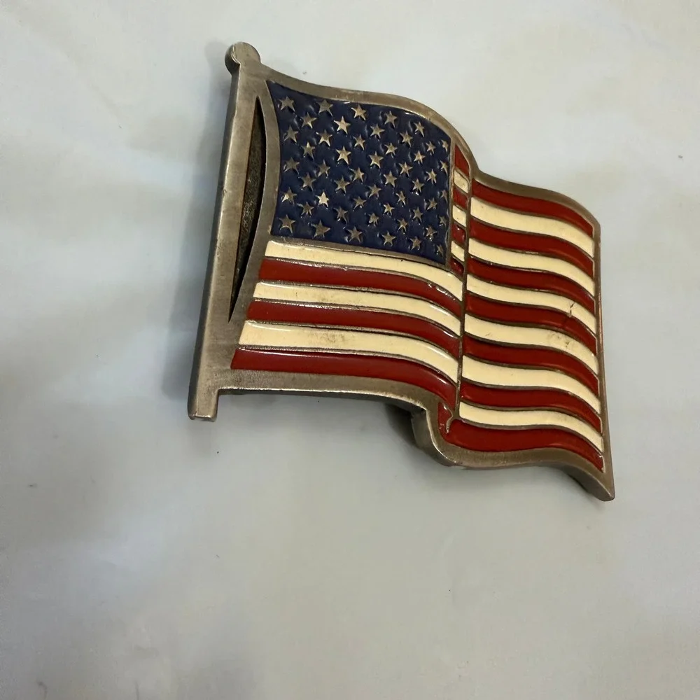 Vintage American Flag Belt Buckle Patriotic Red White Blue Enamel Waving 2155